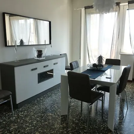 Ferienwohnung Primopiano - Venezia Lido Exterior foto