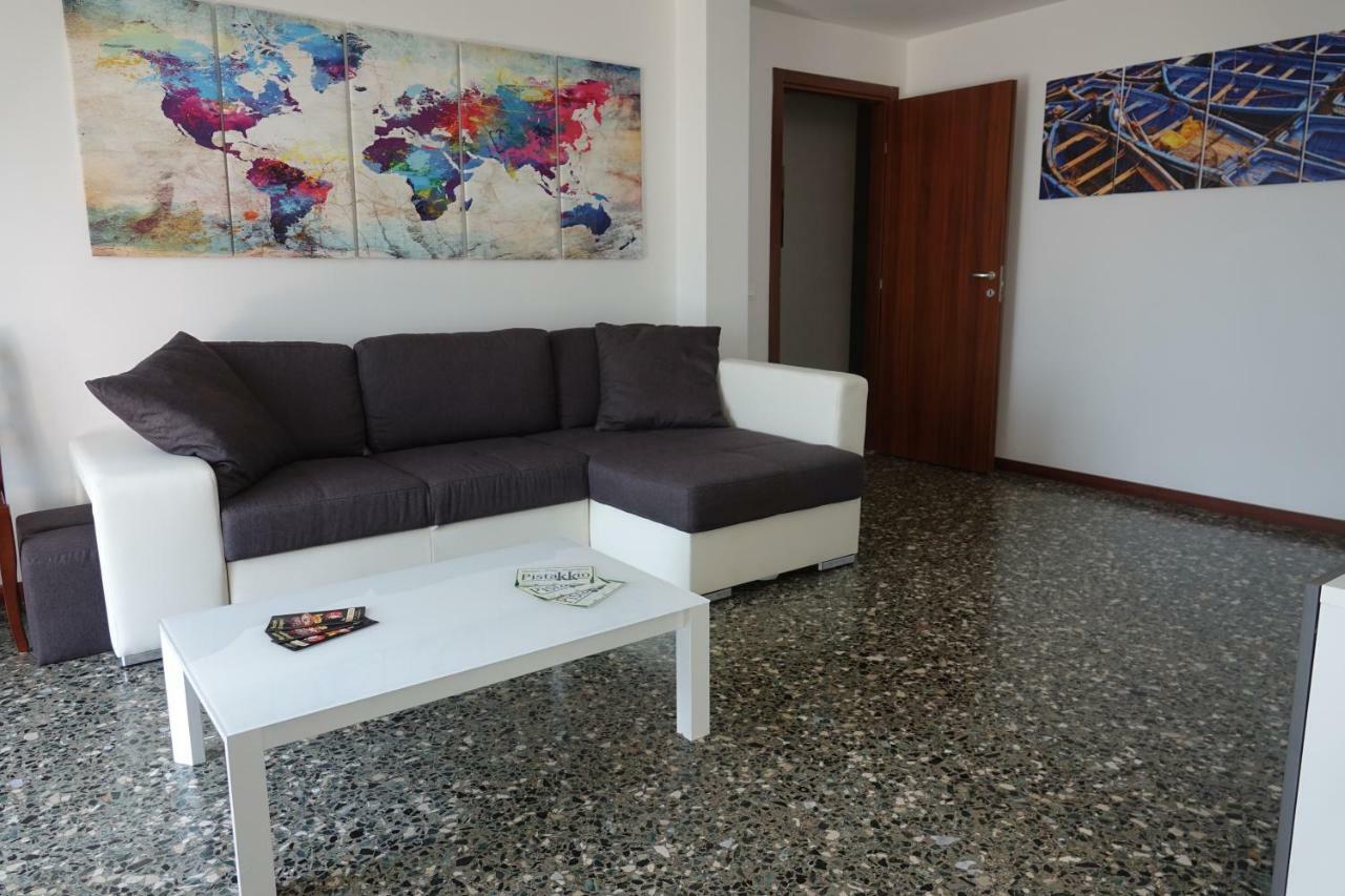 Apartment Primopiano - *